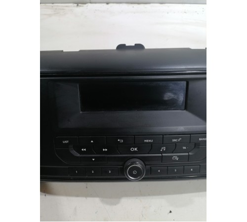 Магнитола мультимедийный центр