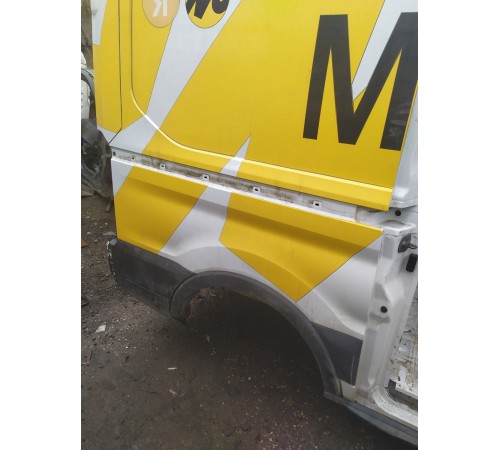 Крыло заднее правое