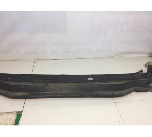 Решетка стеклоочистителя (планка под лобовое стекло)