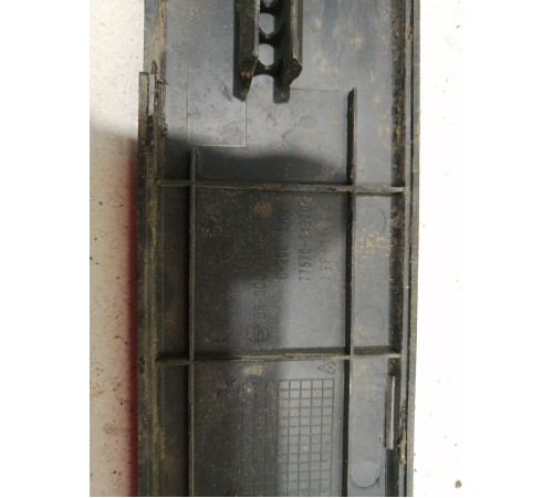 Накладка порога задняя правая внутренняя