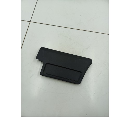 Обшивка багажника задняя левая