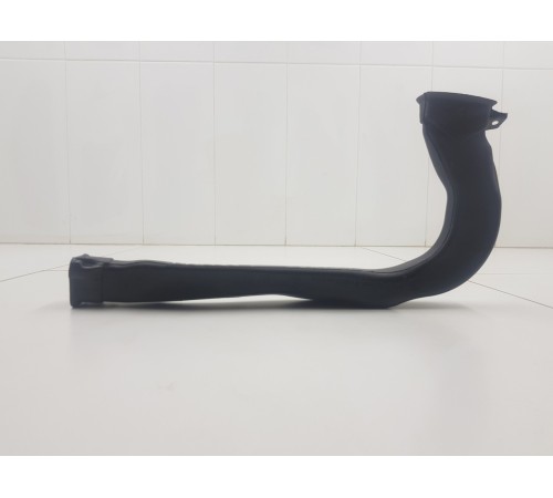 Воздуховод торпедо правый