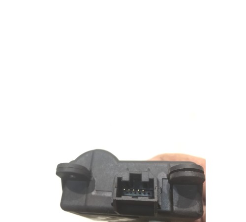 Моторчик привода заслонок отопителя