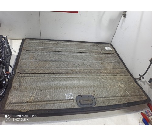 Пол багажника