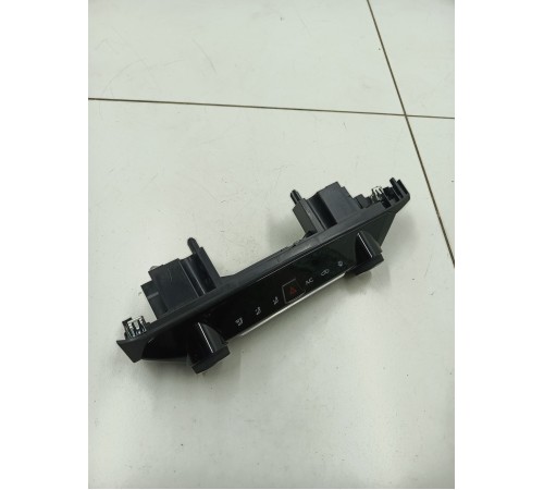 Блок управления климат контролем отопителем