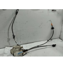 Замок двери (задний правый)