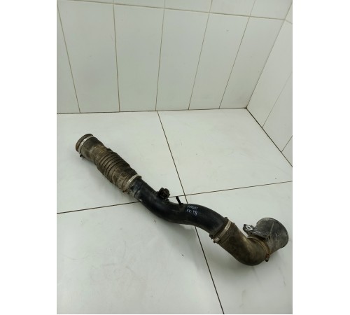 Патрубок воздушного фильтра