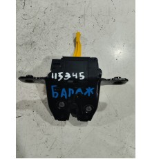 Замок крышки багажника