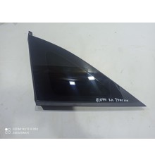 Глухое стекло заднее левое