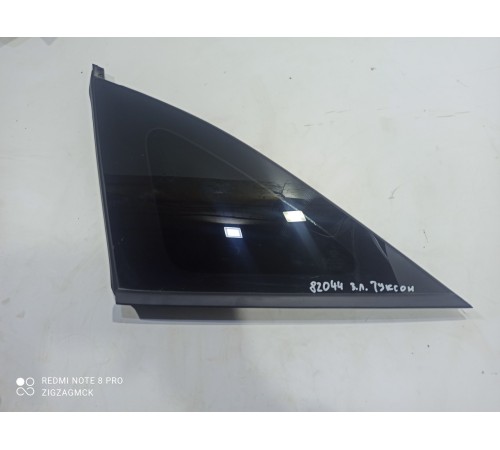 Глухое стекло заднее левое