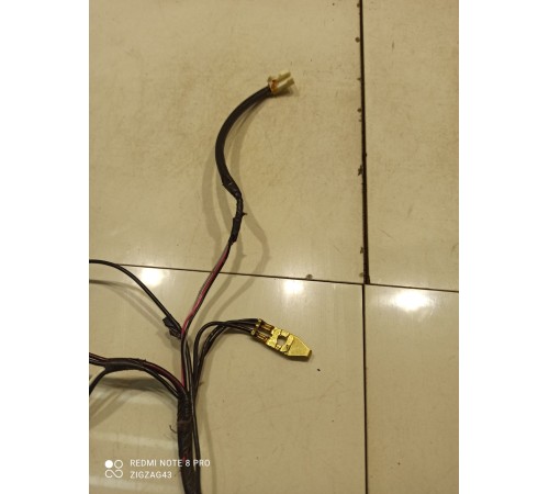 Электропроводка крышки багажника