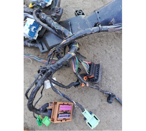 Электропроводка салона