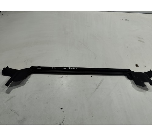 Уплотнитель стекла (задний правый внутренний)