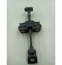 Ограничитель двери передний правый