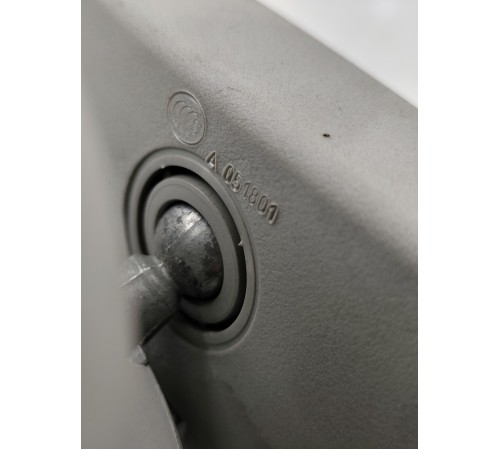 Зеркало заднего вида салонное