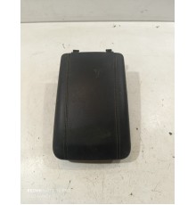 Подлокотник центральной консоли