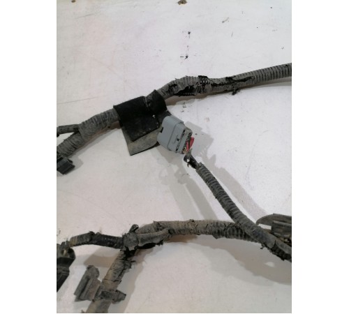 Электропроводка переднего бампера