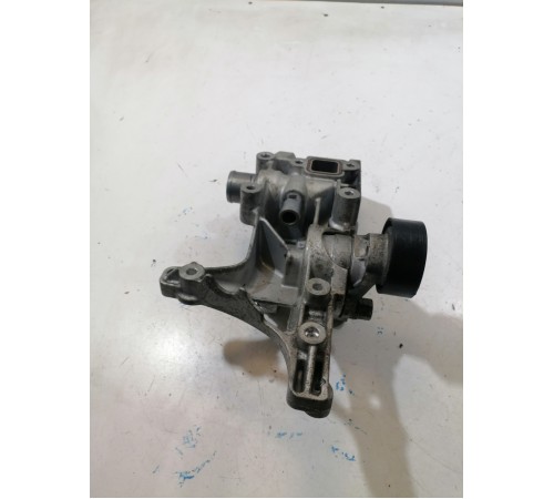 Кронштейн генератора