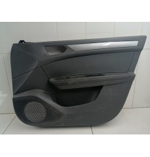 Обшивка двери передняя правая