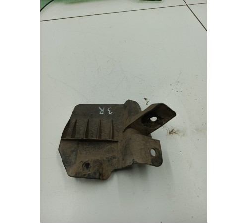 Брызговик задний правый