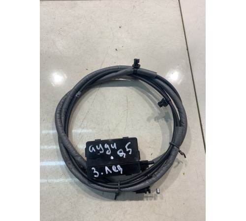 Трос опускания сидений(задний,левый)