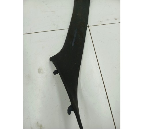 Обшивка стойки лобового стекла левая