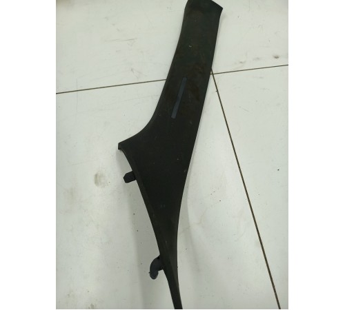 Обшивка стойки лобового стекла левая