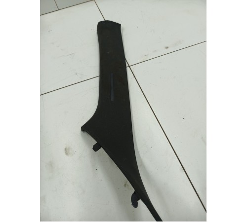 Обшивка стойки лобового стекла левая