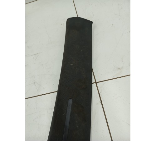 Обшивка стойки лобового стекла левая