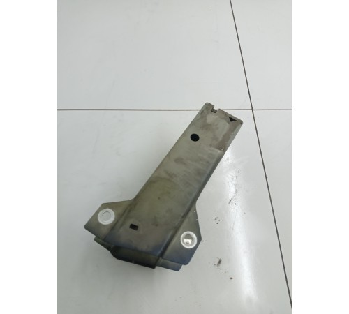 Зона деформации переднего лонжерона