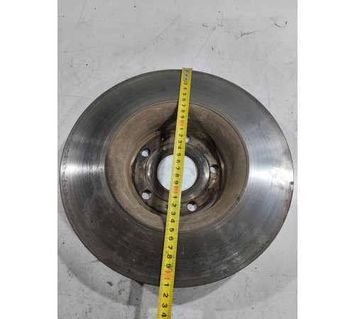 Тормозной диск передний