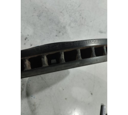 Тормозной диск передний