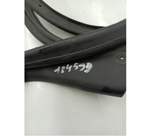 Уплотнитель двери передний правый