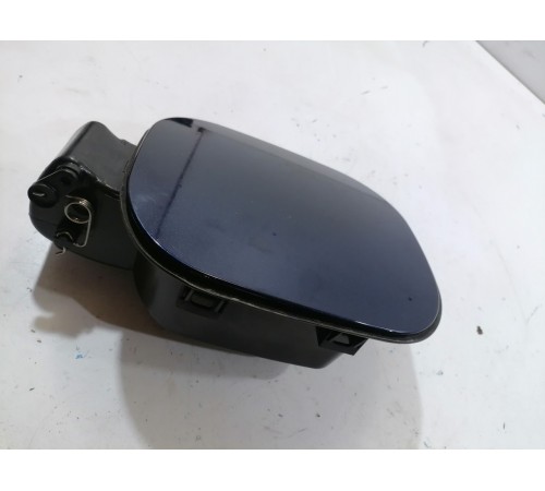 Лючок бензобака