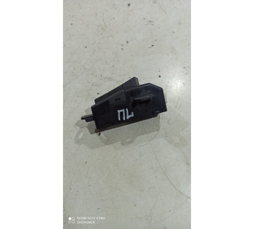 Блок кнопок памяти сиденья(передний левый)