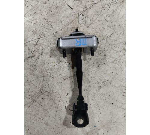 Ограничитель двери передний правый