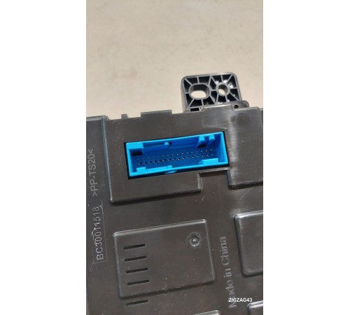 Панель приборов