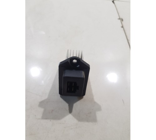 Резистор отопителя печки