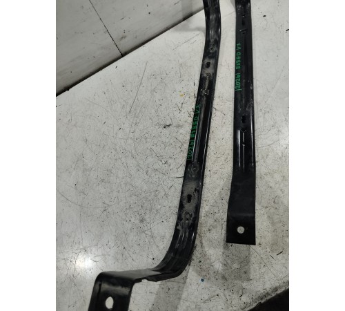 Крепление топливного бака 2шт