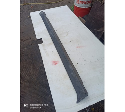 Накладка порога левая