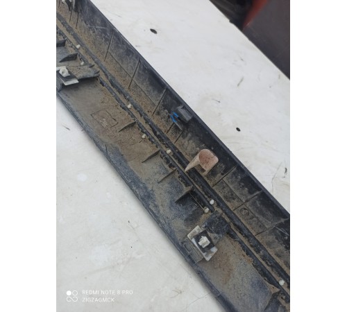 Накладка порога левая