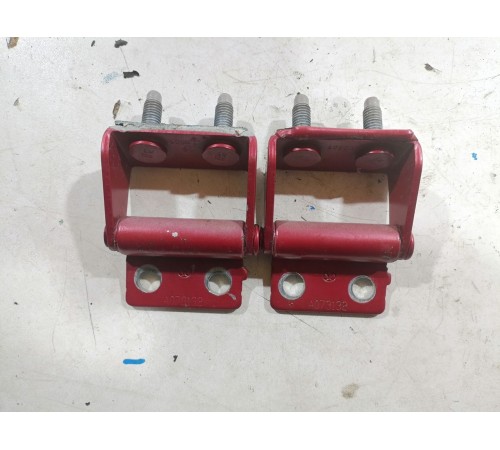 Петли багажника 2 шт.