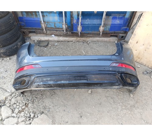 Бампер задний в сборе