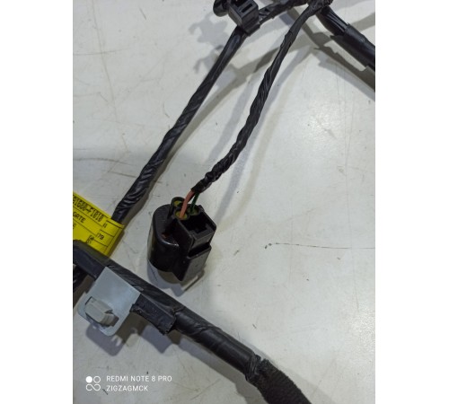 Электропроводка крышки багажника