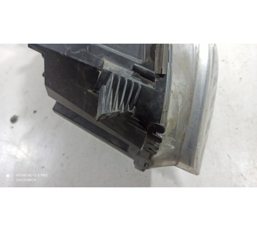 Фара (передняя левая)