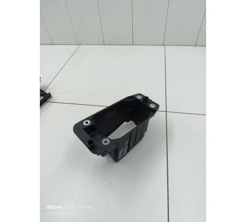 Корпус кронштейн селектора АКПП