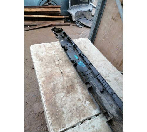 Накладка порога левая