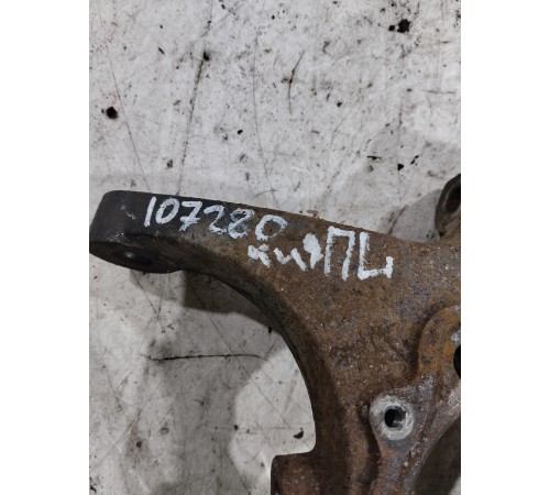 Кулак поворотный(передний левый)