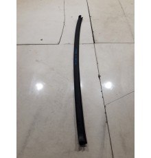 Уплотнитель стекла двери (задний левый внутренний)