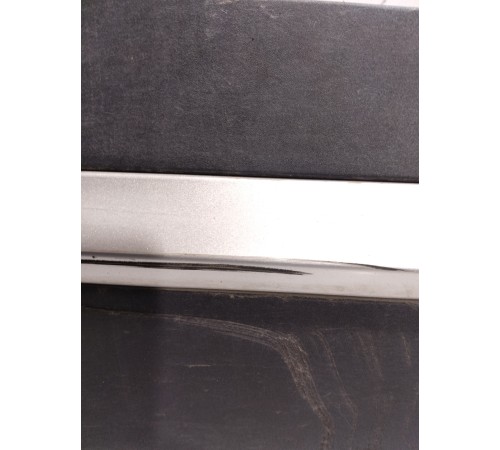 Накладка двери (задняя правая)